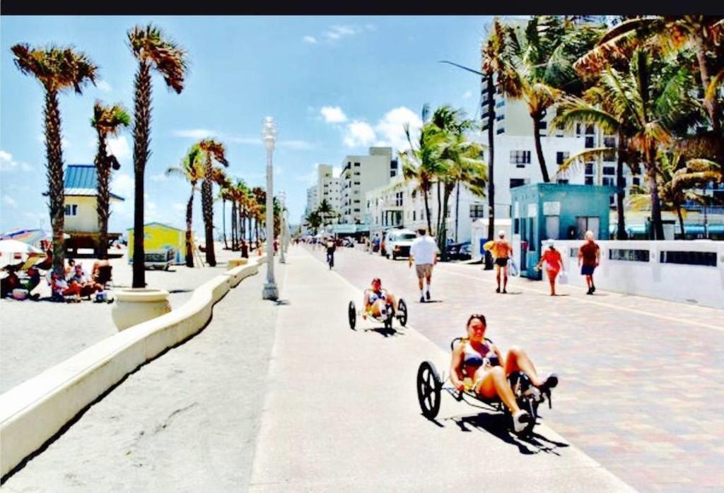 Hollywood Beachfront House 외부 사진