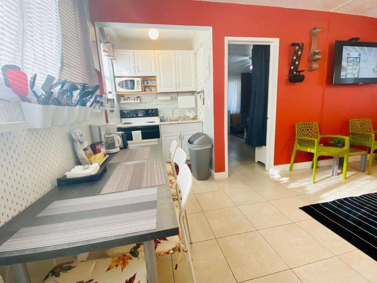 Hollywood Beachfront House 외부 사진