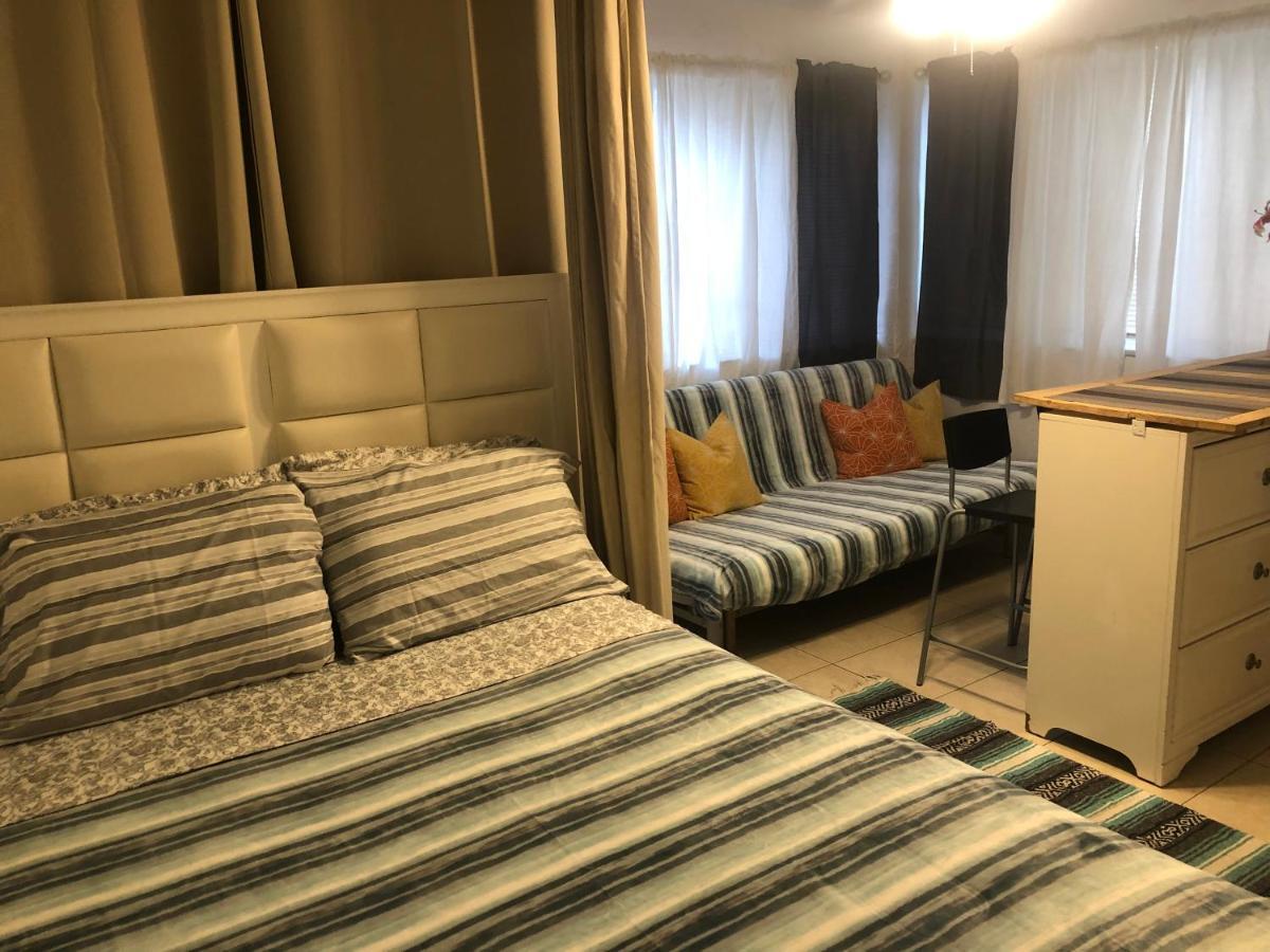 Hollywood Beachfront House 외부 사진